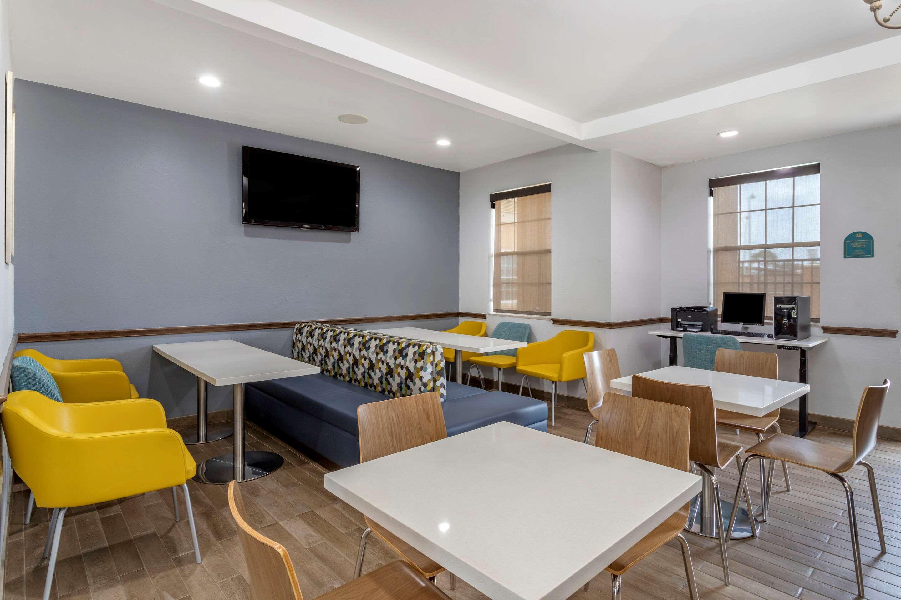 Mainstay Suites Port Arthur - Beaumont South Bagian luar foto